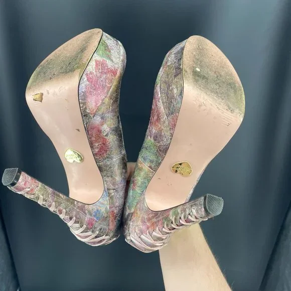 Betsey Johnson Floral Platform Heels - Picture 9 of 12